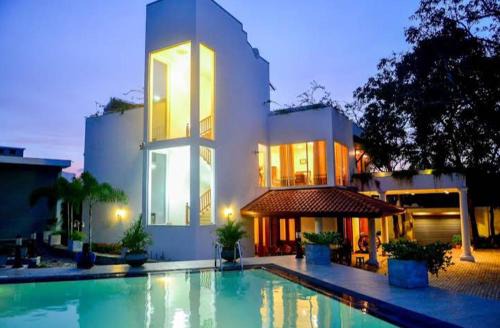 Malimbada Hotel | The Elite Villa by Surf & Ride