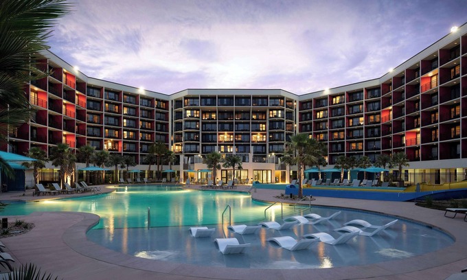 Myrtle Beach Complejo | The Ellie Beach Resort Myrtle Beach, Tapestry By Hilton