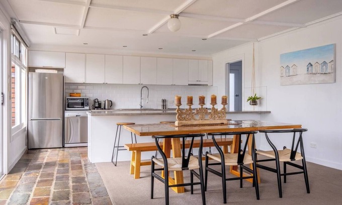 Bicheno Casa | The 'Elusive Penguin' - Perfect holiday house