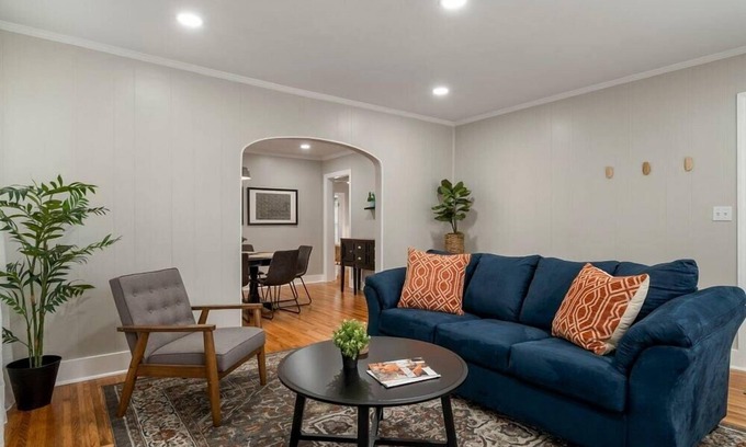 Cherry Street Casa | The Enchanting Home @TU & Cherry Street