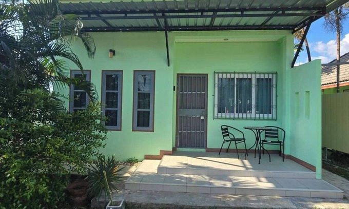 Bang Tao Casa | ESTUDIO DE PUEBLO PS 28, A 3 KM DE LA PLAYA DE LAGUNA (10990)