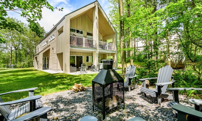 Shefford Chalet De Esquí | The Experience SÔ Lodge