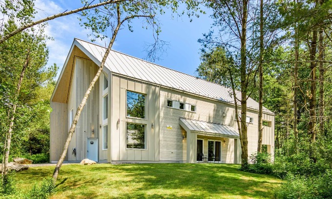 Shefford Chalet De Esquí | The Experience SÔ Lodge