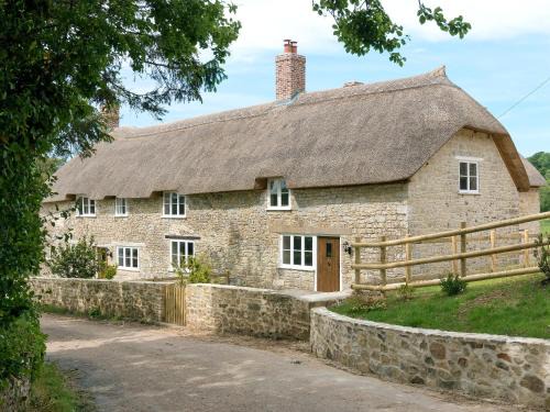 Axminster Casa | The Farmhouse At Westwater