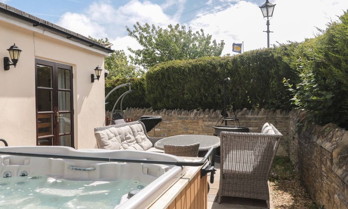 Swanage Cabaña | The Farmhouse