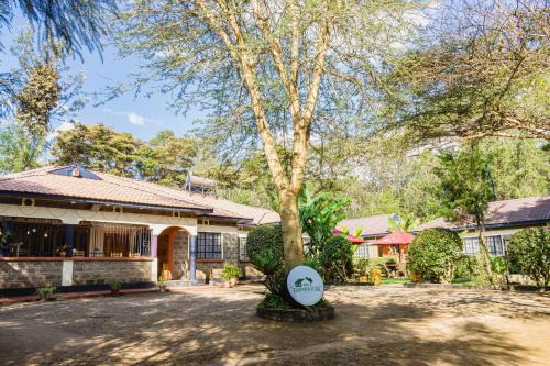 Nanyuki Hotel | The Farmhouse Inn