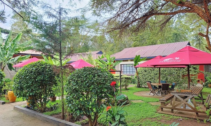 Nanyuki Hotel | The Farmhouse Inn Nanyuki