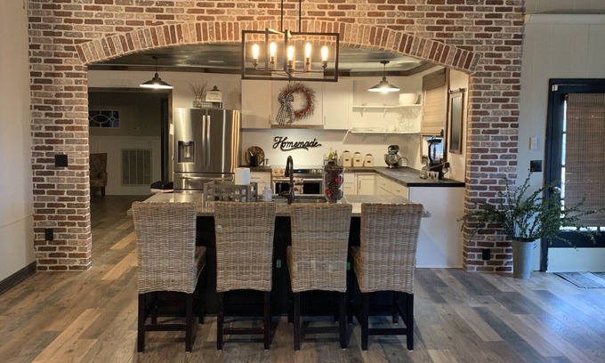Mount Juliet Casa | The Farmhouse near Nashville