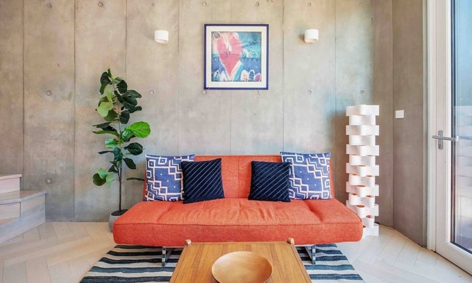 Alexandria Apartamento | The Fern Double story Luxury Suite with Terrace