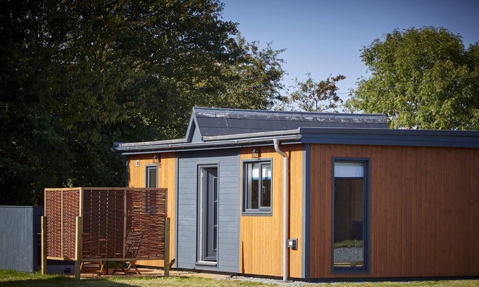 Fitling Cabina | THE FEZ, pet friendly, character holiday cottage in Burton Pidsea
