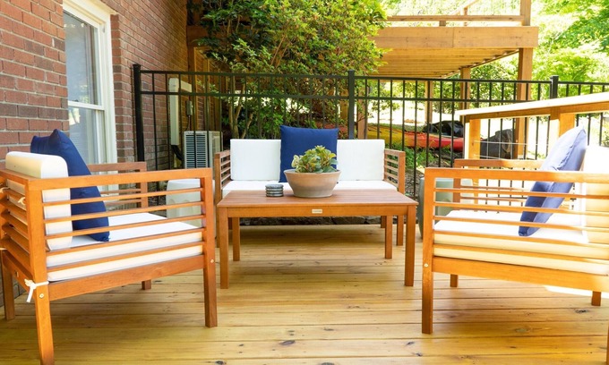Lynn Apartamento | The Fiddle Leaf Getaway- Your Outdoor Oasis Near TIEC and mountains!