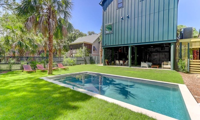 Sunset Point Casa | Alquiler de lujo de alta gama w / piscina privada! En la playa de la locura