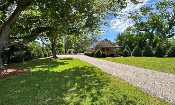 Morehead City Casa | The Fishermans Paradise with 45' Boat Slip in Beaufort
