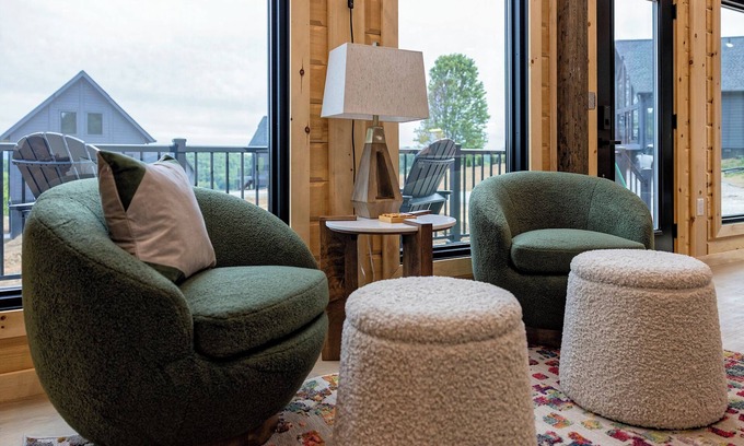 Bristol Casa | The Fives - 22460 Sky Haven