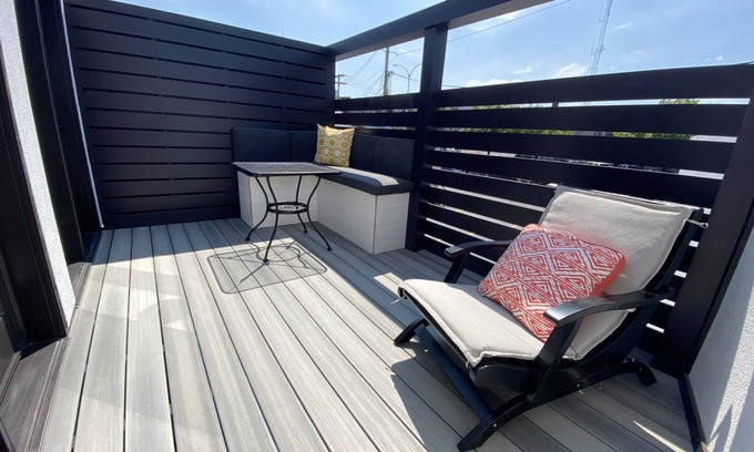 Geneva Condominio | The Flatts at North Shore
