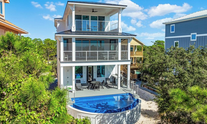 Indian Pass Casa | The Florida House in Indian Pass, Beach Front with Infinity Private Pool