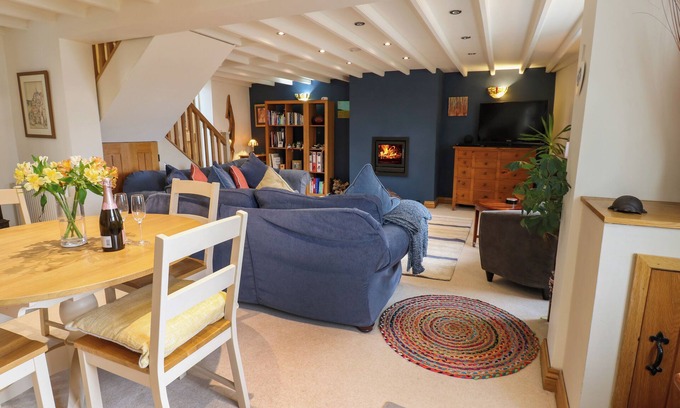 Stockton-on-Tees Cabaña | The Fold, 5-6 Rose Terrace