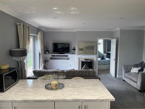 Reading Apartamento | The Ford, Country retreat