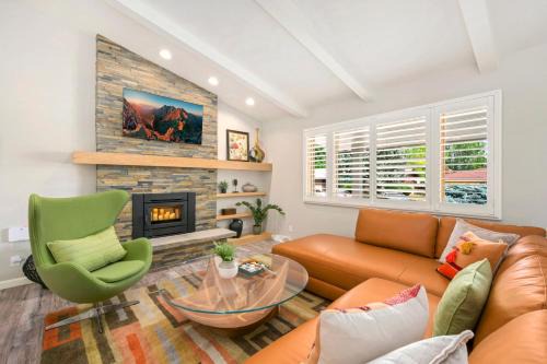 Loveland Casa | The Foundry Escape - Hot Tub, Bikes & Game Room