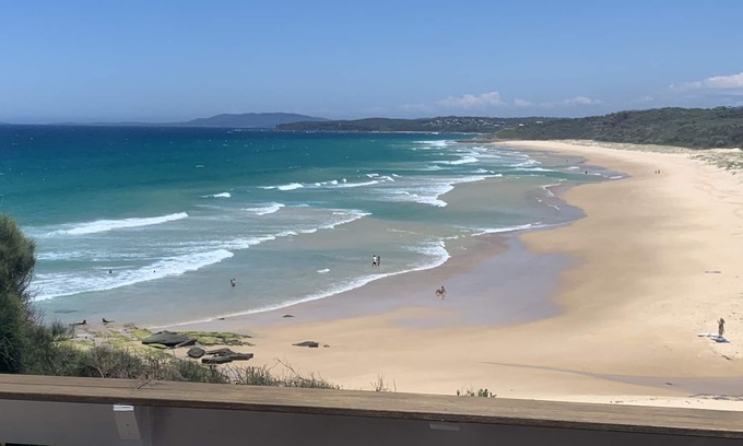 Shoalhaven Casa | ‘The Fourshaw’ on Racecourse beach