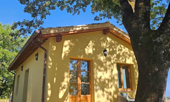 Assisi Chalet De Esquí | The Foxes of Turrita