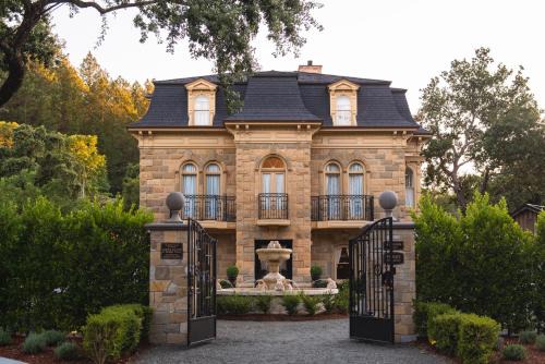 Calistoga Hotel | The Francis House