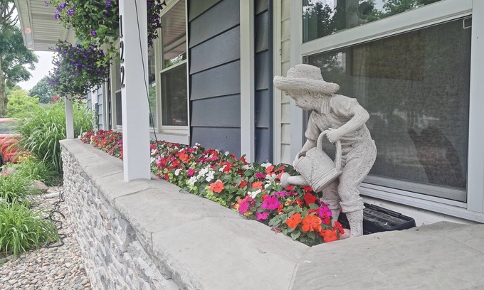 Frankenmuth Casa | The Frankenmuth Dawdy Haus - festival option
