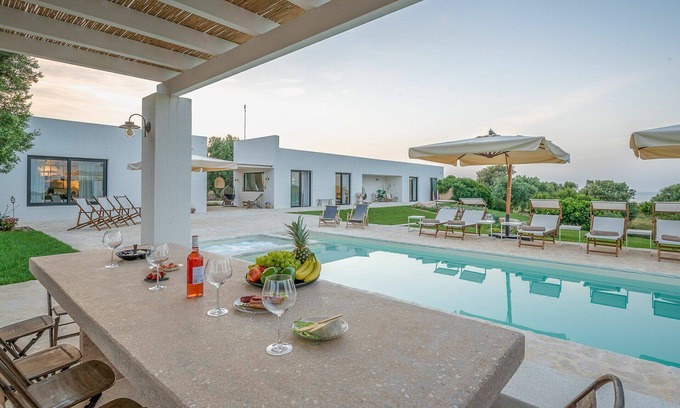 Carovigno Villa | Villa en Carovigno con 5 habitaciones, capacidad 10