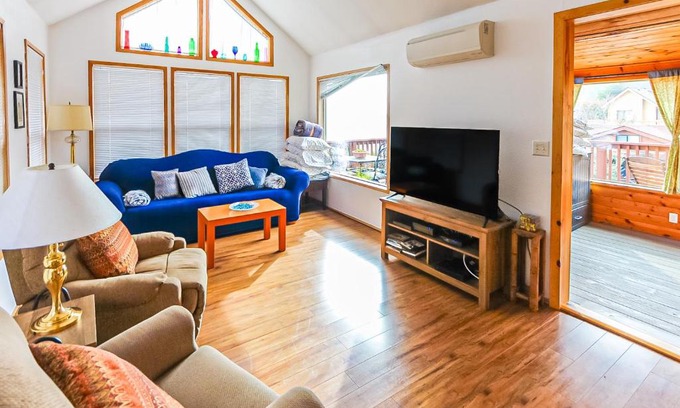 Brookings Casa | The Frosty Walrus