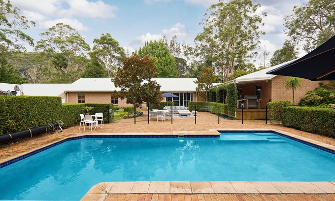 Matcham Casa | The Gables - Family fun, spa and pool!