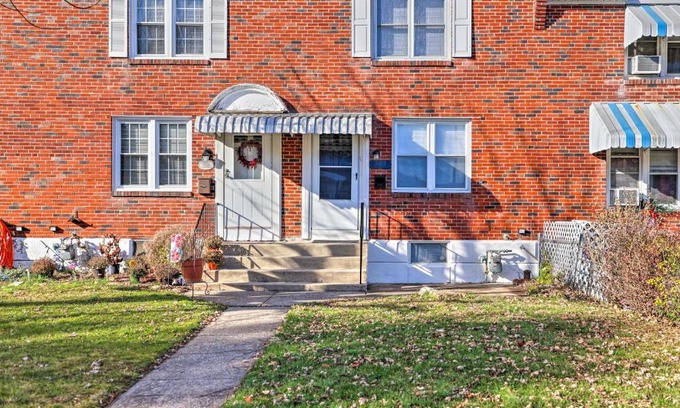 Allentown Casa | The Gallery, an Allentown Retreat with Views!