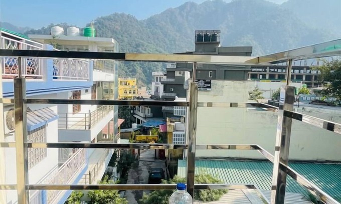 Tapovan Hotel | The Gange Hill By Green Bird Hospitality