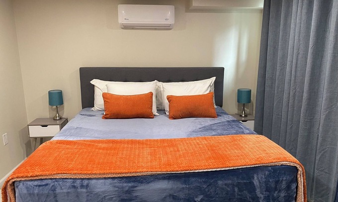 Barelas Apartamento | The Garden Apartment at the Craftsmen