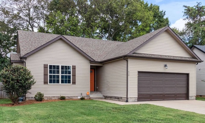 Clarksville Casa | The Gate 4 Getaway, Home Away From Home