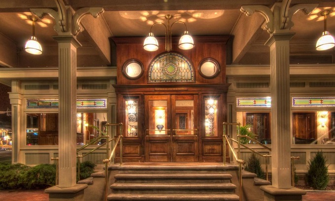 Historic Downtown Durango Hotel | The General Palmer Hotel