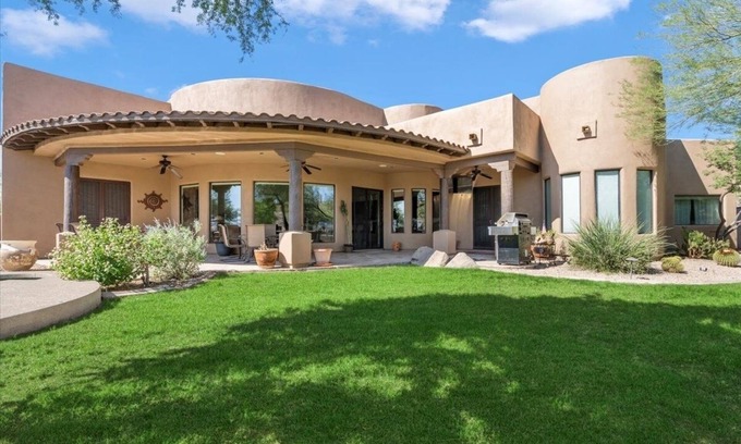 Fountain Hills Casa | The Genoa House ~ Oasis in the Hills
