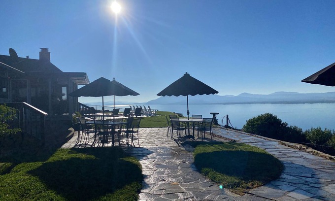 North Lakeport Casa | The Get-Away: Views from ABOVE the Lake!!