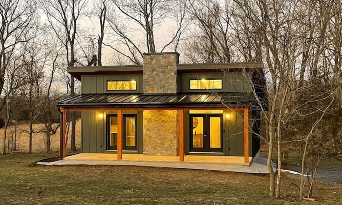 Shepherdstown Cabaña | The Getaway Cottage at Rocky Marsh Farm
