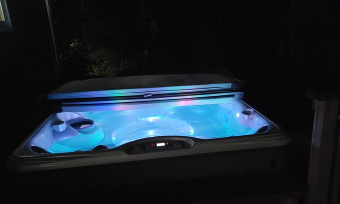 Fontanet Casa | The Getaway House with Hot Tub and Pool. Pet Friendly