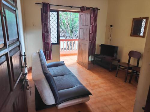 Baga Apartamento | The Gipsy Cove, Baga Beach