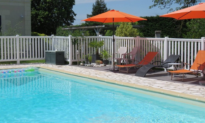 Chambourg-sur-Indre Casa | Las casas rurales de la mansión, La Petite Grange es una casa unifamiliar con jardín