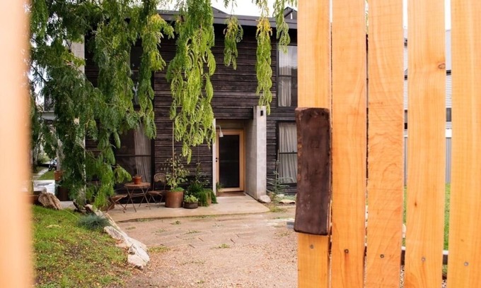 Beechworth Casa | The Glasshouse on Silver Creek Beechworth