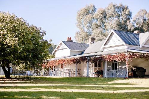 East Wangaratta Casa | The Glen Farmhouse on Ovens River
