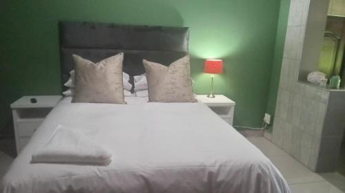 Balfour Casa | The Golden Palace Guesthouse