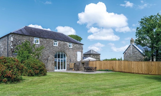 Llawhaden Cabaña | The Granary - 3 Bed Barn Conversion - Llawhaden