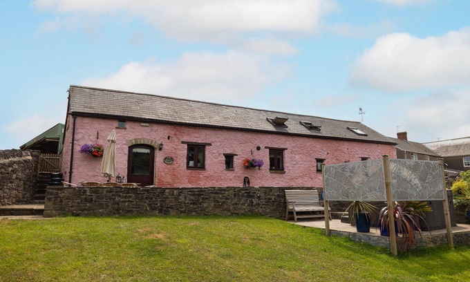 Pyle Apartamento | The Granary 3 bedroom cottage