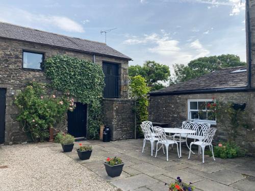 Carnforth Casa | The Granary