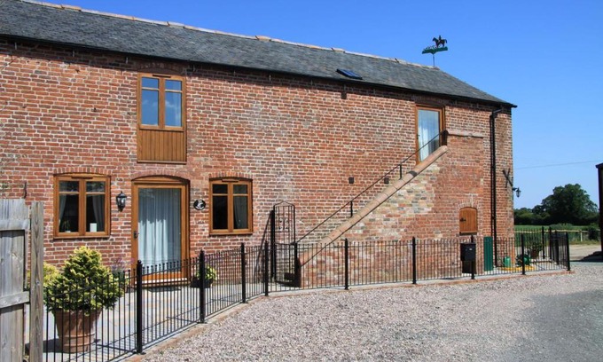 Loppington Casa | The Granary Self Catering Cottage