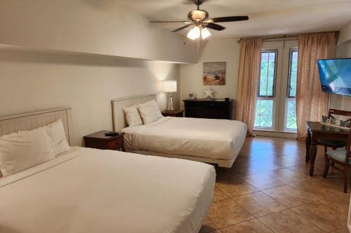 Baytowne Wharf Hotel | The Grand 2214