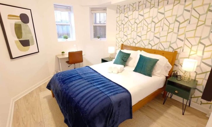 Shaw Apartamento | The Grand Dame of Shaw-Between Shaw & Logan Circle